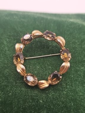 Gold-Tone Amber Crystal Circle Brooch - Women Jewelry